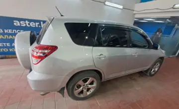 Toyota RAV4 2010 года за 7 900 000 тг. в Астана фото 4