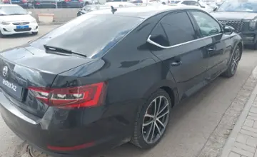 Skoda Superb 2017 года за 9 000 000 тг. в Астана фото 3