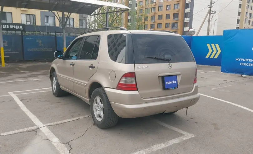Mercedes-Benz M-Класс 2001 года за 4 400 000 тг. в Алматы фото 4