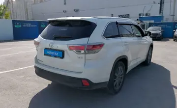 Toyota Highlander 2014 года за 17 000 000 тг. в Шымкент фото 3