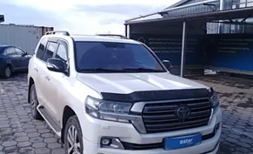 Toyota Land Cruiser 2018 года за 35 000 000 тг. в Караганда фото 3