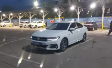 Volkswagen E-BORA 2019 года за 10 000 000 тг. в Алматы фото 1