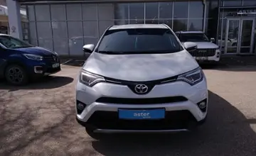 Toyota RAV4 2019 года за 12 000 000 тг. в Актобе фото 2