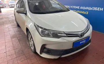 Toyota Corolla 2017 года за 8 000 000 тг. в Астана фото 3