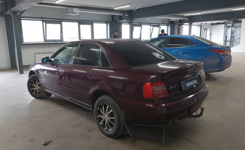Audi A4 1997 года за 1 800 000 тг. в Астана фото 4