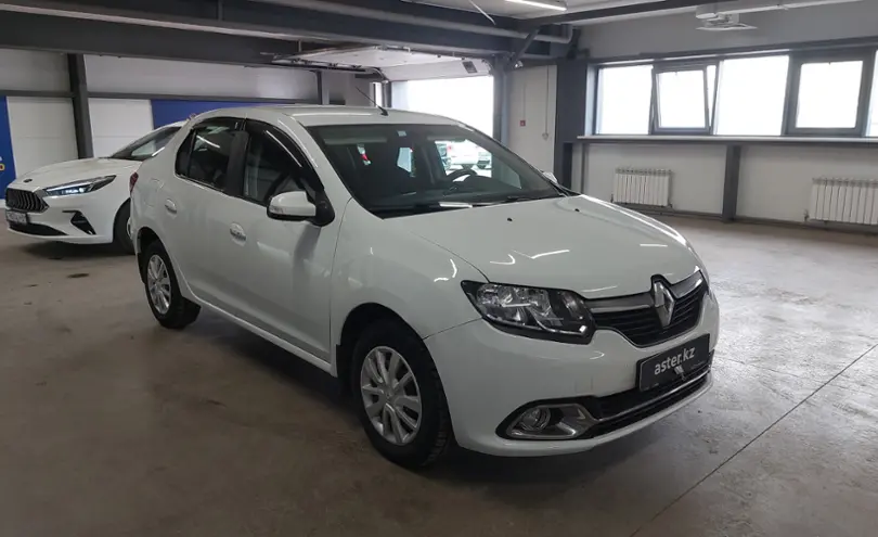 Renault Logan 2018 года за 4 800 000 тг. в Астана фото 2