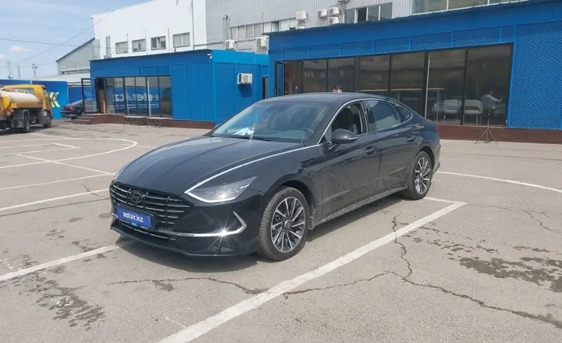 Hyundai Sonata 2023 года за 15 500 000 тг. в Алматы