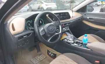 Hyundai Sonata 2021 года за 16 000 000 тг. в Алматы фото 5