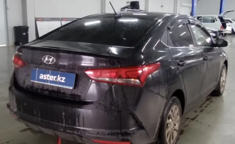 Hyundai Accent 2021 года за 8 000 000 тг. в Петропавловск фото 5