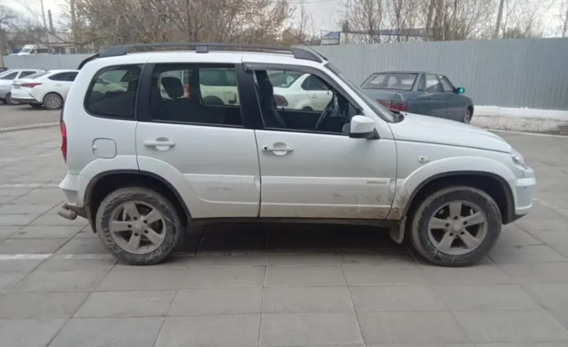 Chevrolet Niva 2014 года за 3 300 000 тг. в Уральск фото 4