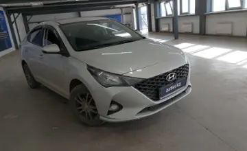 Hyundai Accent 2021 года за 8 000 000 тг. в Астана фото 2