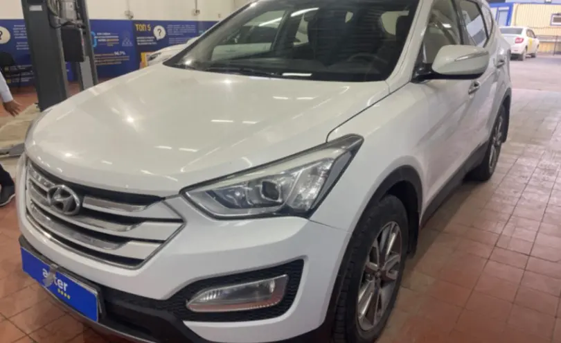 Hyundai Santa Fe 2013 года за 9 200 000 тг. в Астана