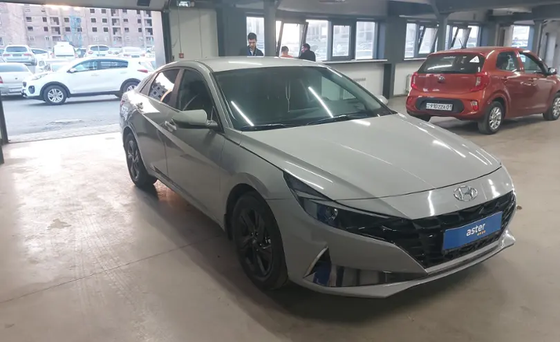 Hyundai Elantra 2022 года за 9 500 000 тг. в Астана фото 2
