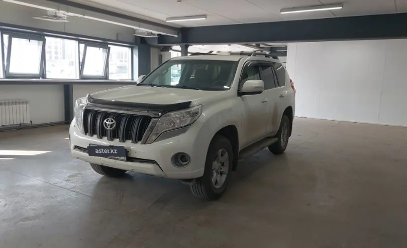 Toyota Land Cruiser Prado 2016 года за 15 500 000 тг. в Астана