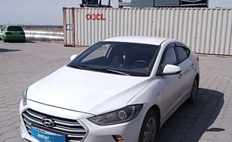 Hyundai Elantra 2018 года за 6 500 000 тг. в Караганда