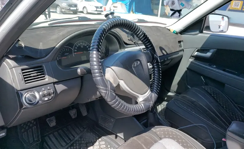 LADA (ВАЗ) Priora 2013 года за 2 200 000 тг. в Шымкент фото 5