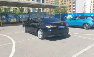 Toyota Camry 2018 года за 13 000 000 тг. в Алматы фото 4