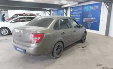 LADA (ВАЗ) Granta 2017 года за 2 800 000 тг. в Астана фото 3