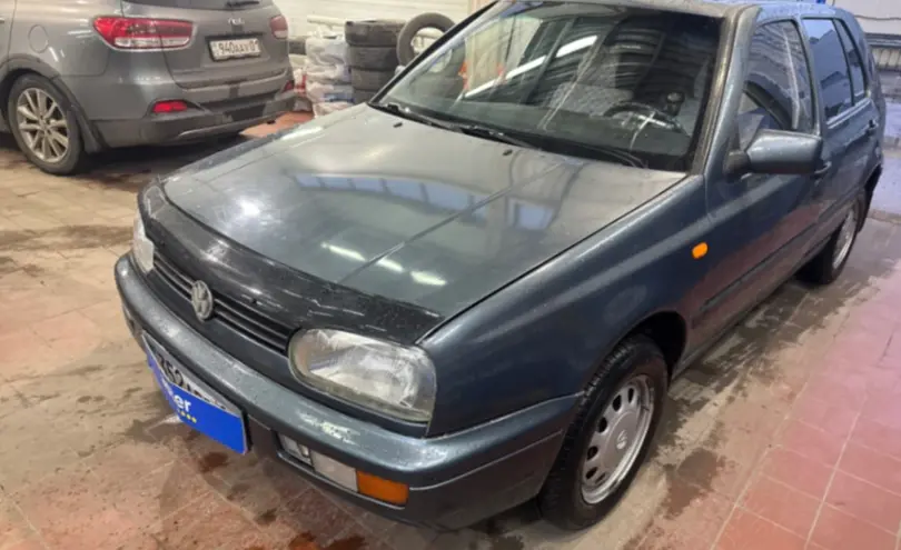 Volkswagen Golf 1996 года за 1 700 000 тг. в Астана