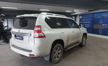 Toyota Land Cruiser Prado 2013 года за 17 500 000 тг. в Астана фото 3