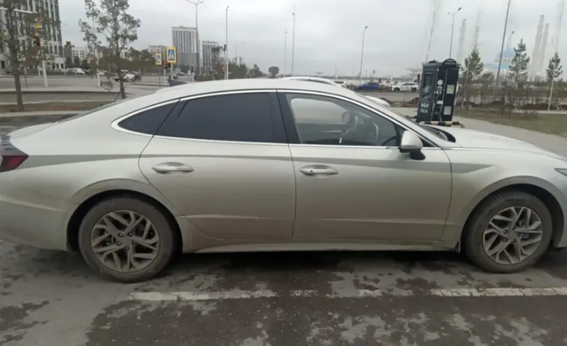 Hyundai Sonata 2022 года за 13 000 000 тг. в Астана фото 4
