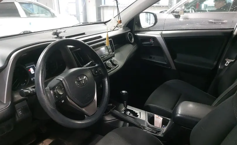 Toyota RAV4 2016 года за 12 200 000 тг. в Астана фото 5