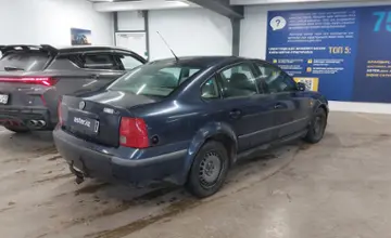 Volkswagen Passat 1997 года за 1 500 000 тг. в Астана фото 3