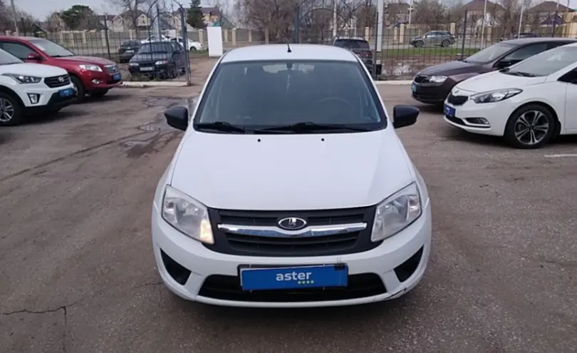 LADA (ВАЗ) Granta 2018 года за 3 500 000 тг. в Актобе фото 2