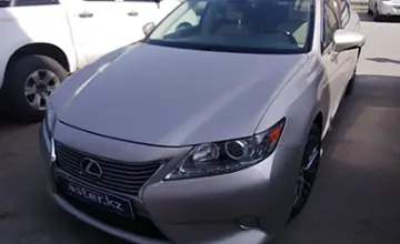 Lexus ES 2013 года за 10 500 000 тг. в Костанай фото 1
