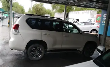 Toyota Land Cruiser Prado 2013 года за 16 000 000 тг. в Алматы фото 4