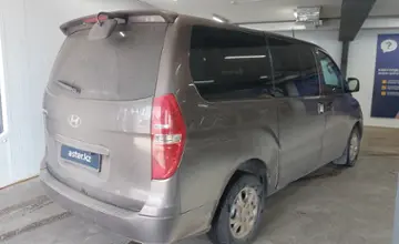 Hyundai H-1 2012 года за 11 000 000 тг. в Астана фото 3