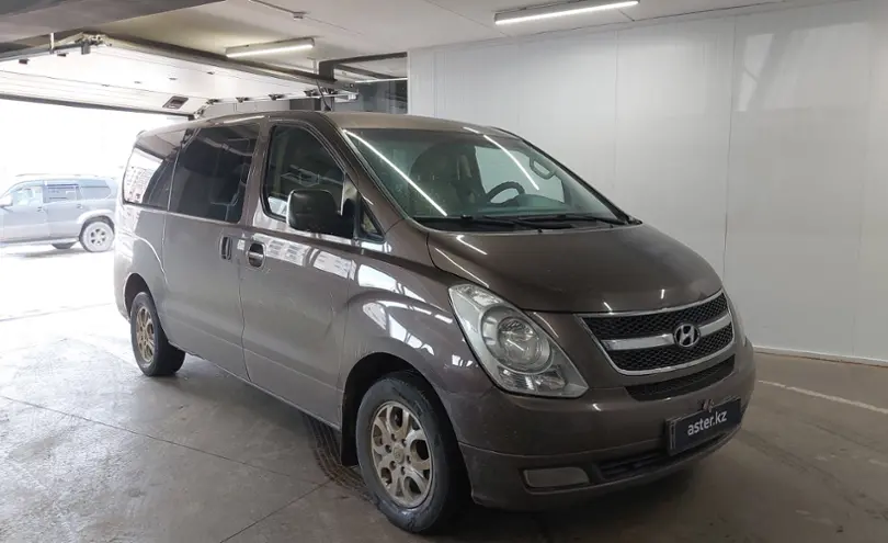 Hyundai H-1 2012 года за 11 000 000 тг. в Астана фото 2