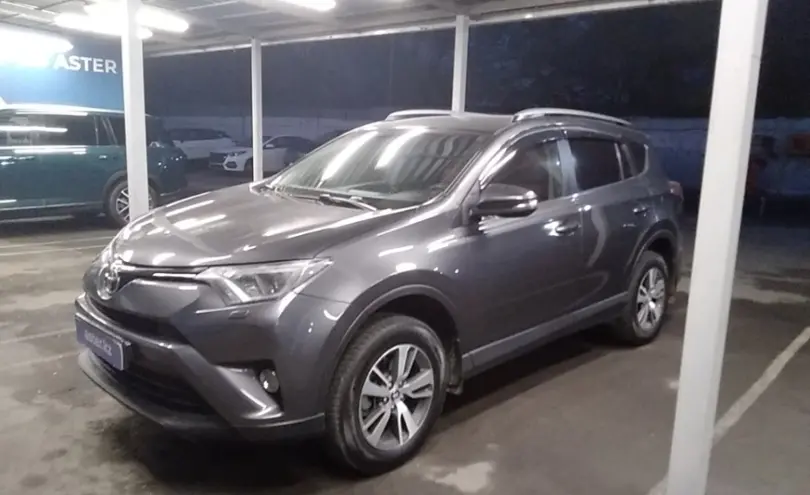 Toyota RAV4 2017 года за 11 500 000 тг. в Алматы