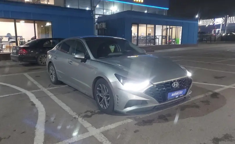 Hyundai Sonata 2020 года за 9 000 000 тг. в Алматы фото 2