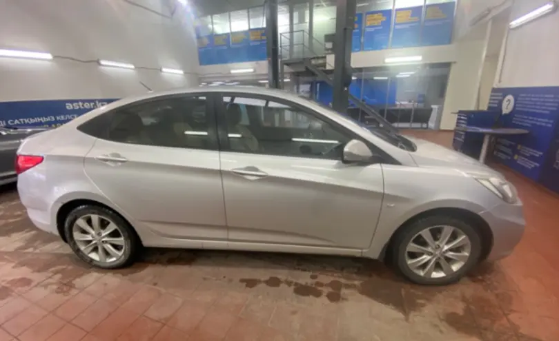 Hyundai Accent 2012 года за 6 000 000 тг. в Астана фото 4