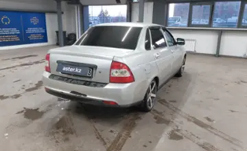 LADA (ВАЗ) Priora 2015 года за 3 200 000 тг. в Астана фото 3