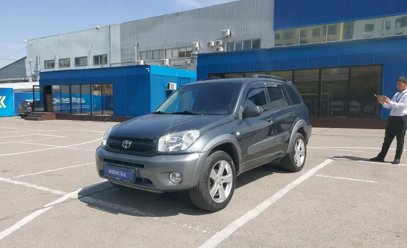 Toyota RAV4 2004 года за 6 500 000 тг. в Алматы