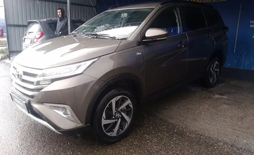 Toyota Rush 2022 года за 9 600 000 тг. в Усть-Каменогорск