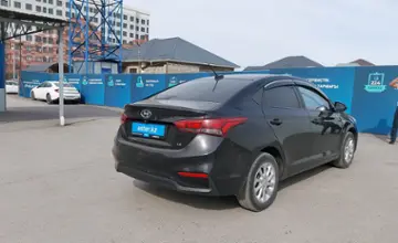 Hyundai Accent 2019 года за 7 200 000 тг. в Шымкент фото 3