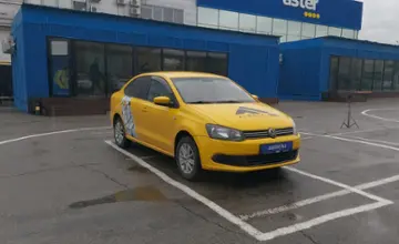 Volkswagen Polo 2015 года за 4 000 000 тг. в Алматы фото 2