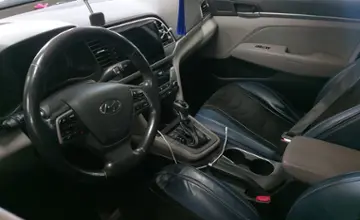Hyundai Elantra 2018 года за 7 000 000 тг. в Астана фото 5