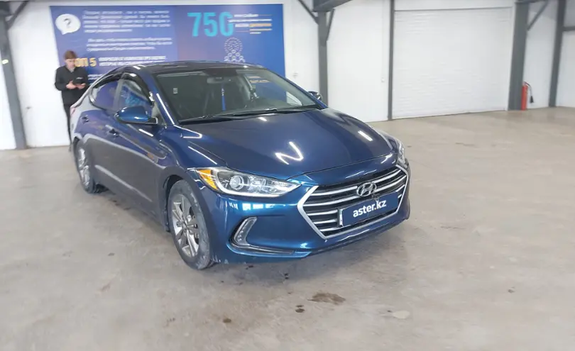 Hyundai Elantra 2018 года за 7 000 000 тг. в Астана фото 2