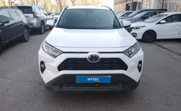 Toyota RAV4 2021 года за 15 000 000 тг. в Актобе фото 2