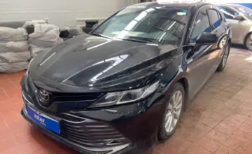 Toyota Camry 2019 года за 13 000 000 тг. в Астана фото 1