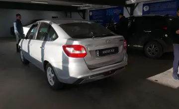 LADA (ВАЗ) Granta 2015 года за 3 750 000 тг. в Астана фото 4
