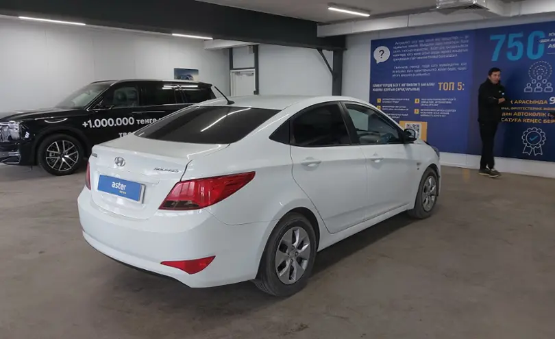 Hyundai Solaris 2015 года за 5 600 000 тг. в Астана фото 3