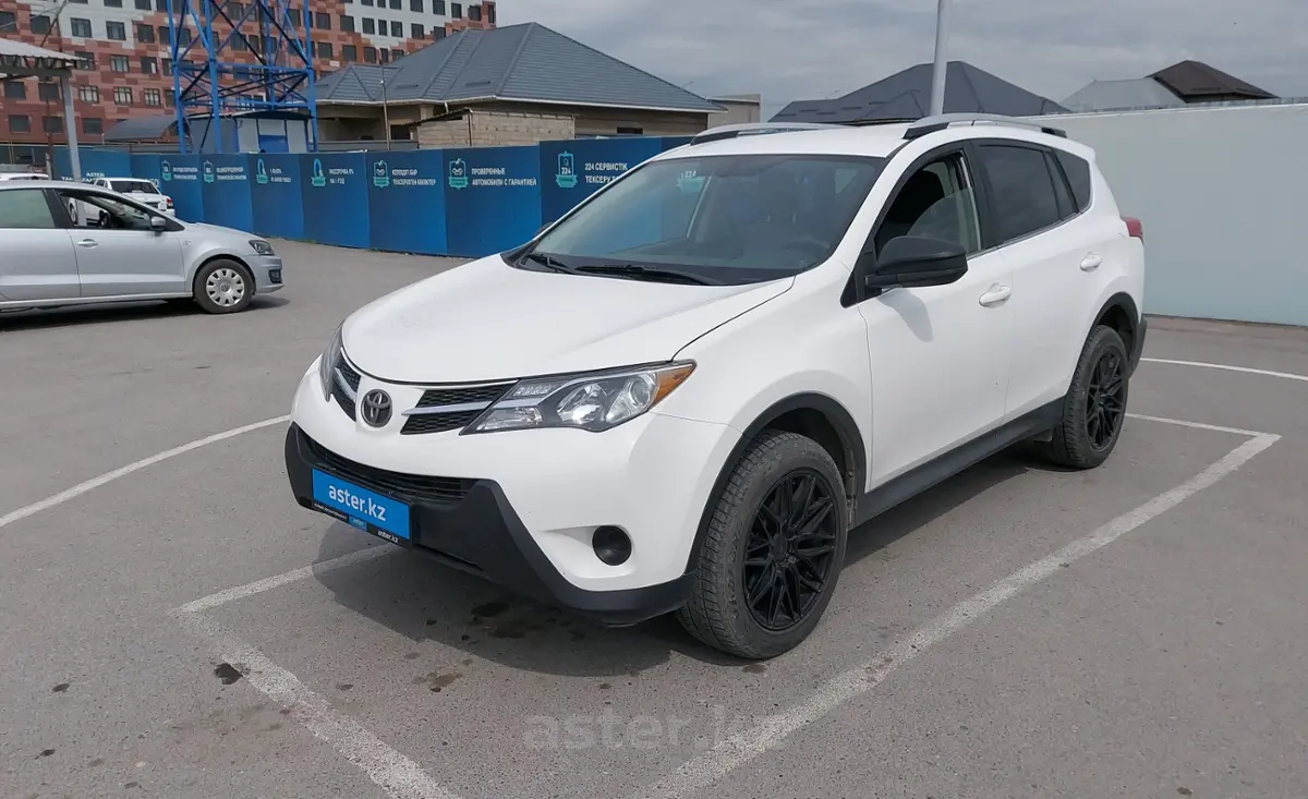 Toyota RAV4 2015 года за 11 000 000 тг. в Шымкент