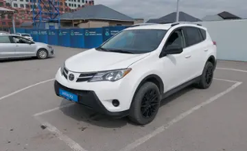 Toyota RAV4 2015 года за 11 000 000 тг. в Шымкент фото 1