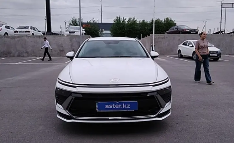 Hyundai Sonata 2024 года за 16 000 000 тг. в Шымкент фото 2