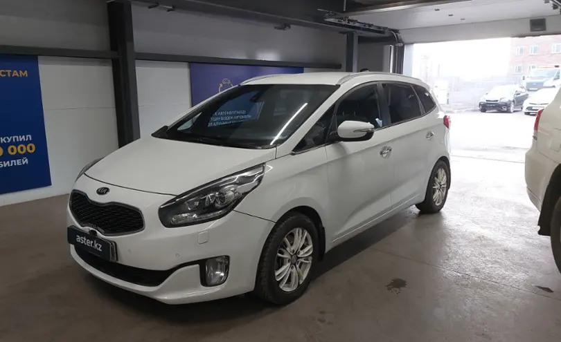 Kia Carens 2014 года за 7 200 000 тг. в Астана